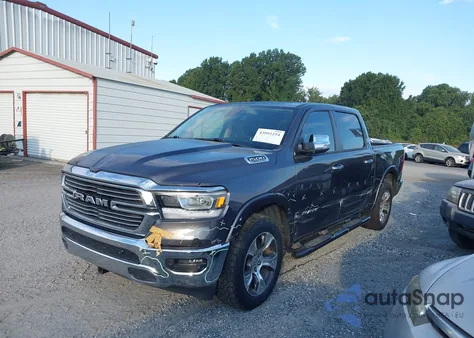 2020 Ram 1500 Laramie z USA, uszkodzony, nr VIN 1C6SRFJT4LN393347